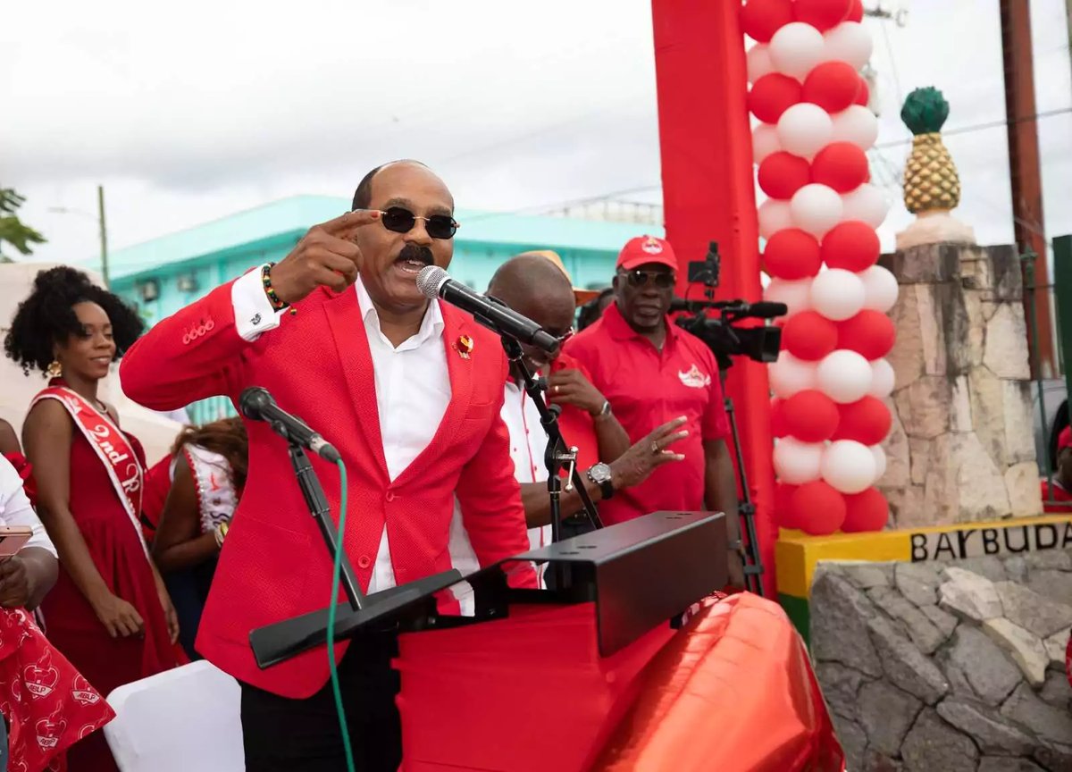 Browne Warns Cabinet and Public Sector: “Every Worker Must Be Paid” 