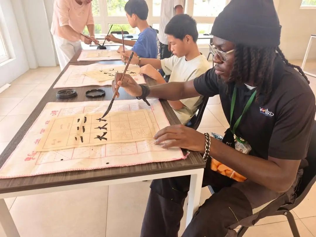 Chinese Embassy Celebrates International Chinese Language Day with Antigua Students